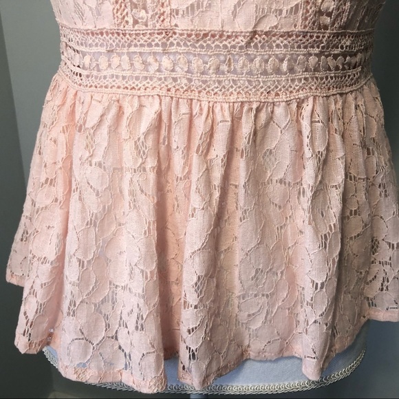 After Market Lace Peplum Sleveless Blouse Baby Pink Size Small - Picture 2 of 6